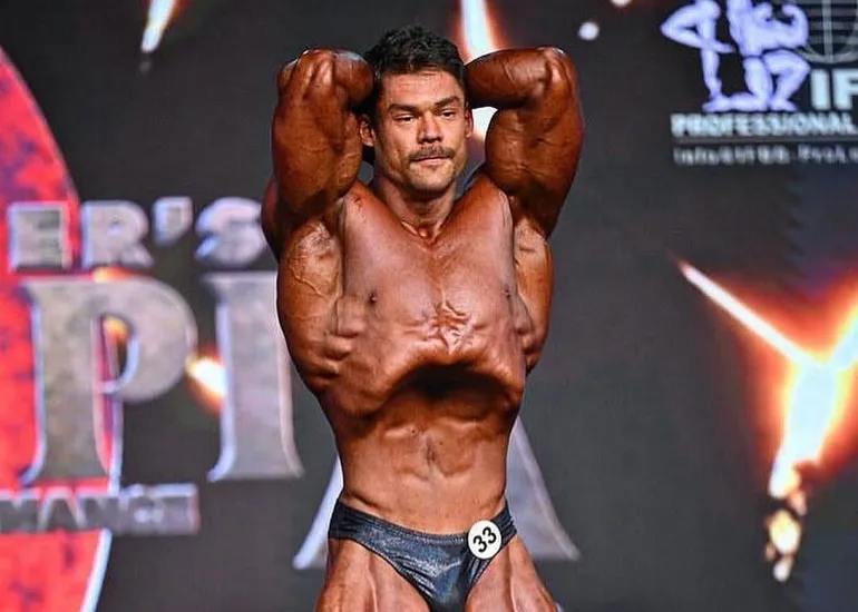 Matheus Menegate relata dificuldades antes do Mr. Olympia: “Precisei fazer terapia”