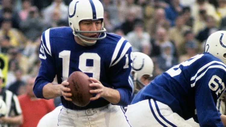 Johnny Unitas melhores jogadores de futebol americano da hist&oacute;ria