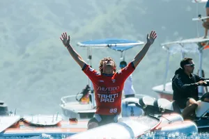 Griffin de molho! Americano passa por importante cirurgia