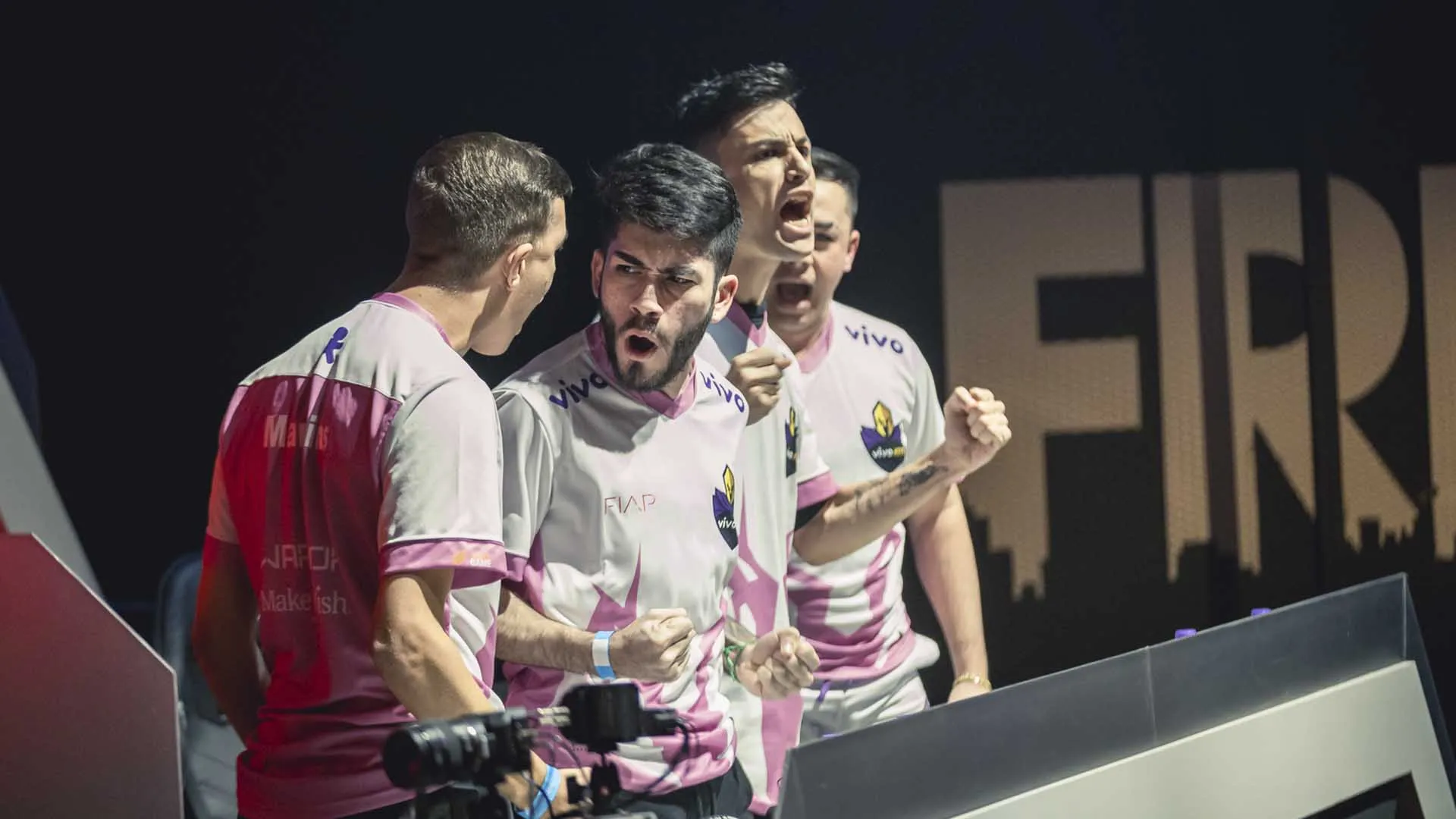 Como se tornar um player profissional