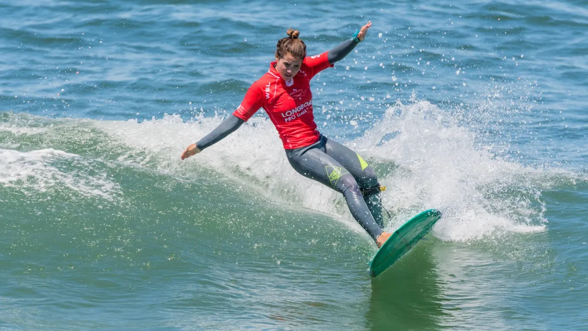 Chlo&eacute; Calmon &eacute; ouro no longboard dos Jogos Sul-Americanos