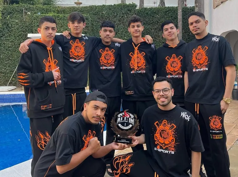 Corinthians é campeão no e-football e top 10 mundial de Free Fire: “Campanhas históricas”