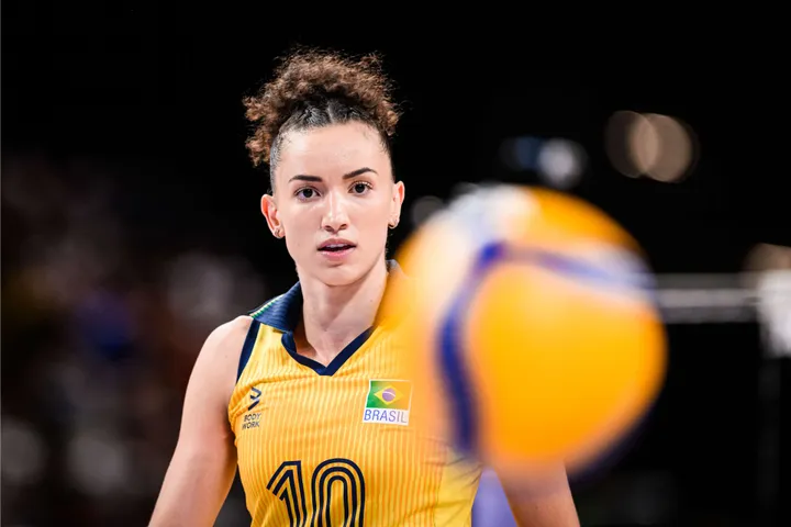 Gabi Guimar&atilde;es aponta o grande vacilo da Sele&ccedil;&atilde;o no 3 x 0 contra a Pol&ocirc;nia