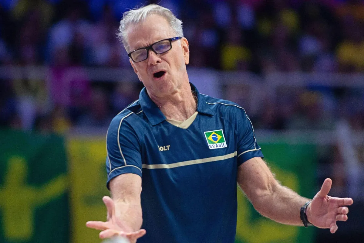 Seleção Brasileira de Bernardinho bate recorde negativo após eliminação no Mundial de Vôlei