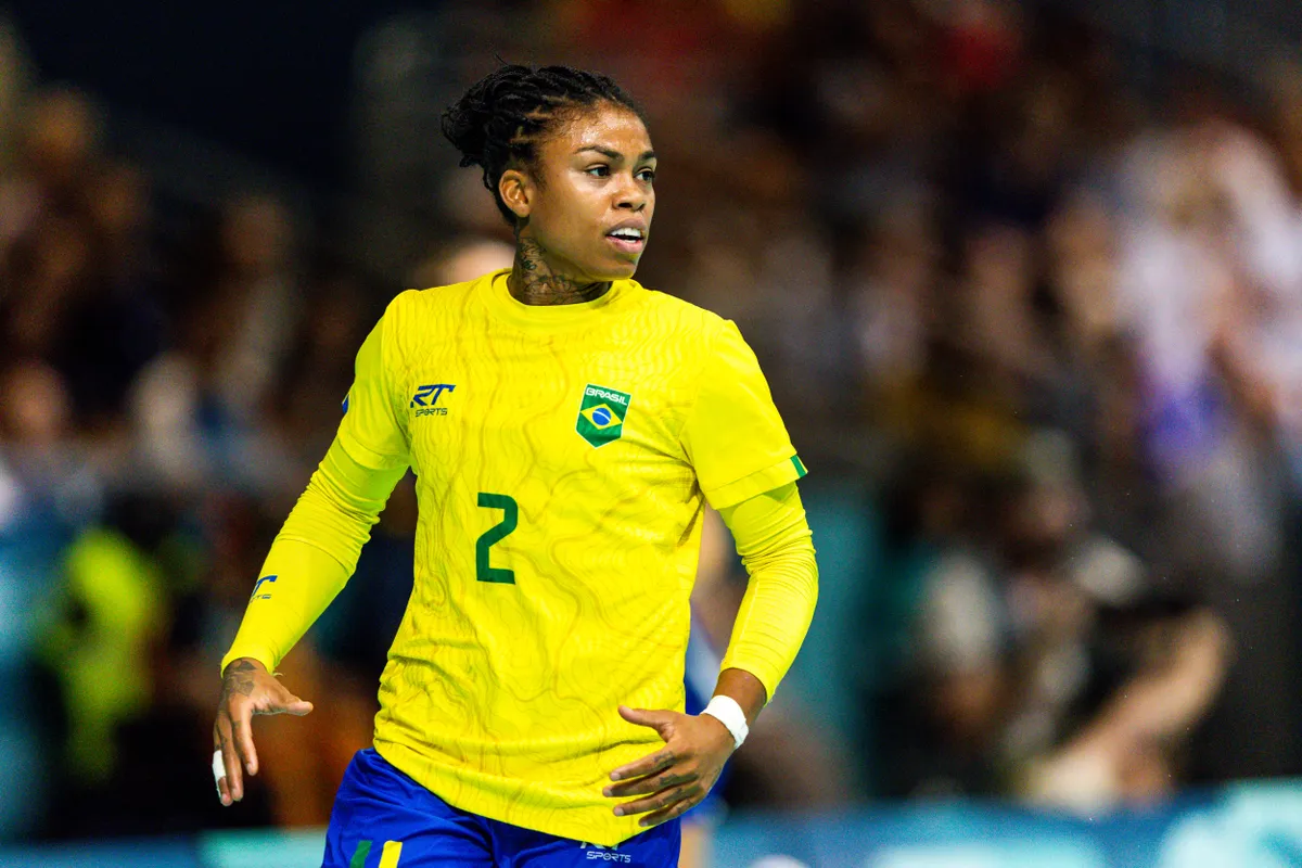 Posições do handebol e as funções dos jogadores em quadra ([auto_last_update format="Y" before=""])