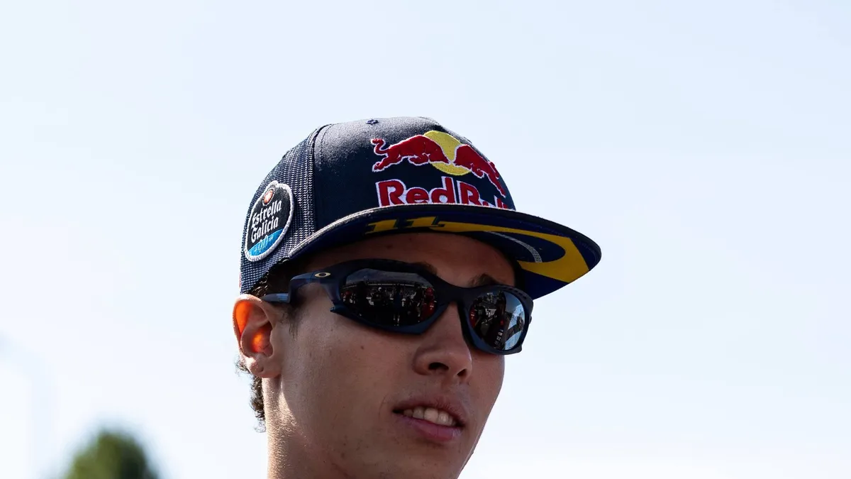 Diogo Moreira &eacute; 2&ordm; na sprint de Motegi e encerra jejum de 19 anos na MotoGP