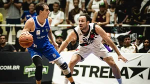 Giovannoni destaca início AVASSALADOR do Minas: “Fez o que poucos devem fazer no NBB”