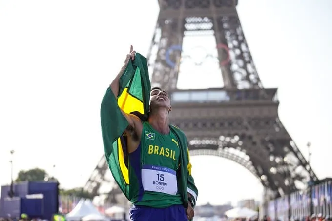 Caio Bonfim (2026): hist&oacute;ria, recordes na marcha atl&eacute;tica e medalha na Olimp&iacute;ada de Paris 2024