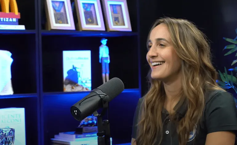 “Ela é incrível!” Ju Perdigão exalta a lenda da Seleção Brasileira que sonha em jogar