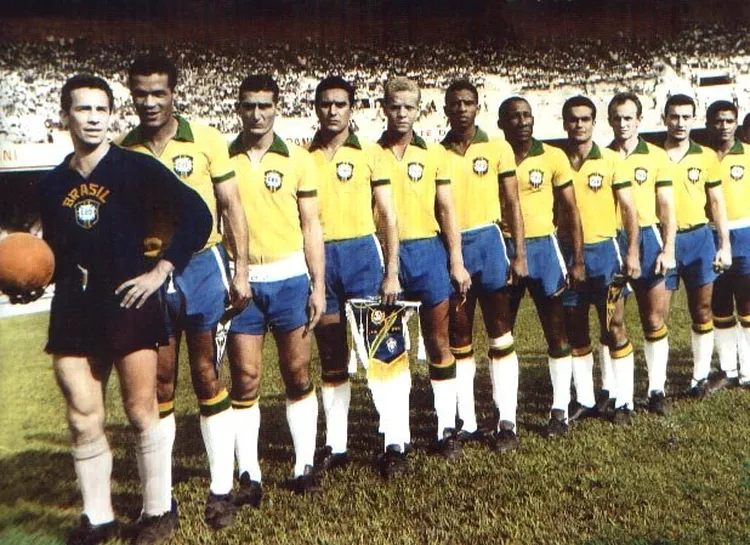 Seleção Brasileira na inauguração do Mineirao em 1965