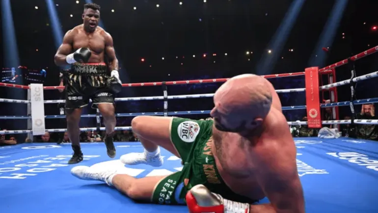 (Vídeo) Vantagem? Imagens apontam roubo em Fury x Ngannou