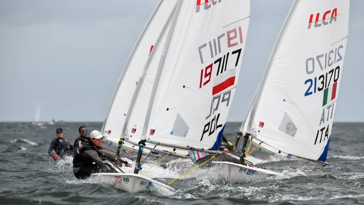 Kiko Dal Ri lidera e Erik Scheidt &eacute; 3&ordm; no Mundial de ILCA 6 de vela