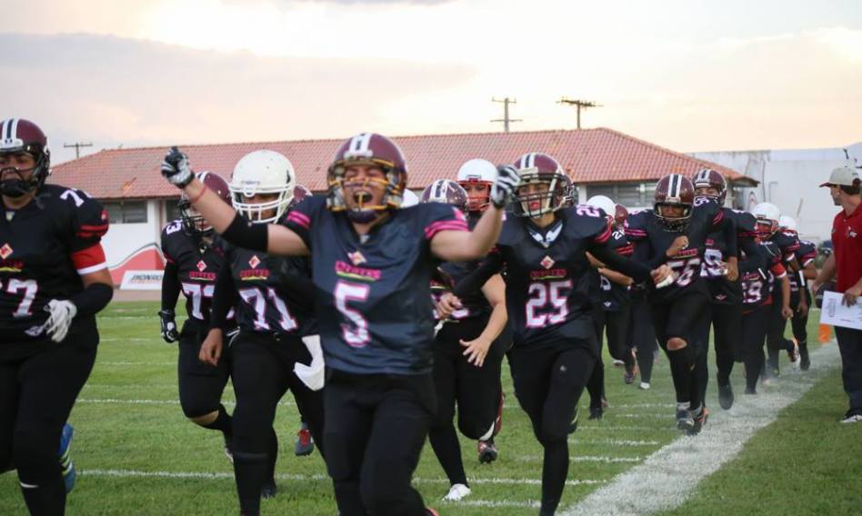 NFL: Mulheres ganham espaço e sonham em jogar na liga de futebol americano  - 07/12/2020 - UOL Esporte