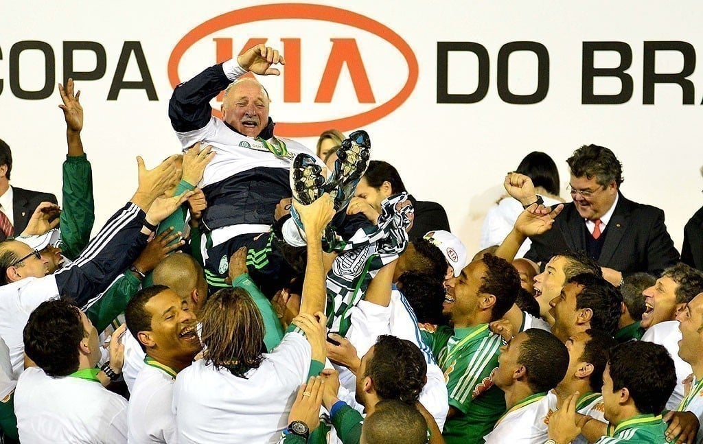 Felipão é treinador com mais títulos da Copa do Brasil