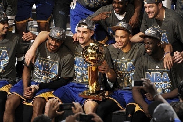 Golden State Warriors campões da NBA em 2015 com Leandrinho