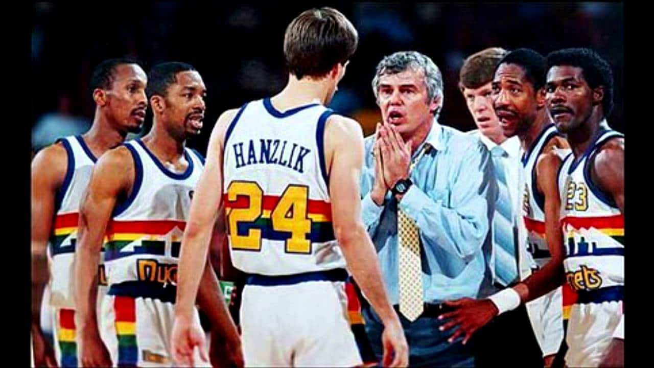 Doug Moe técnico Denver Nuggets