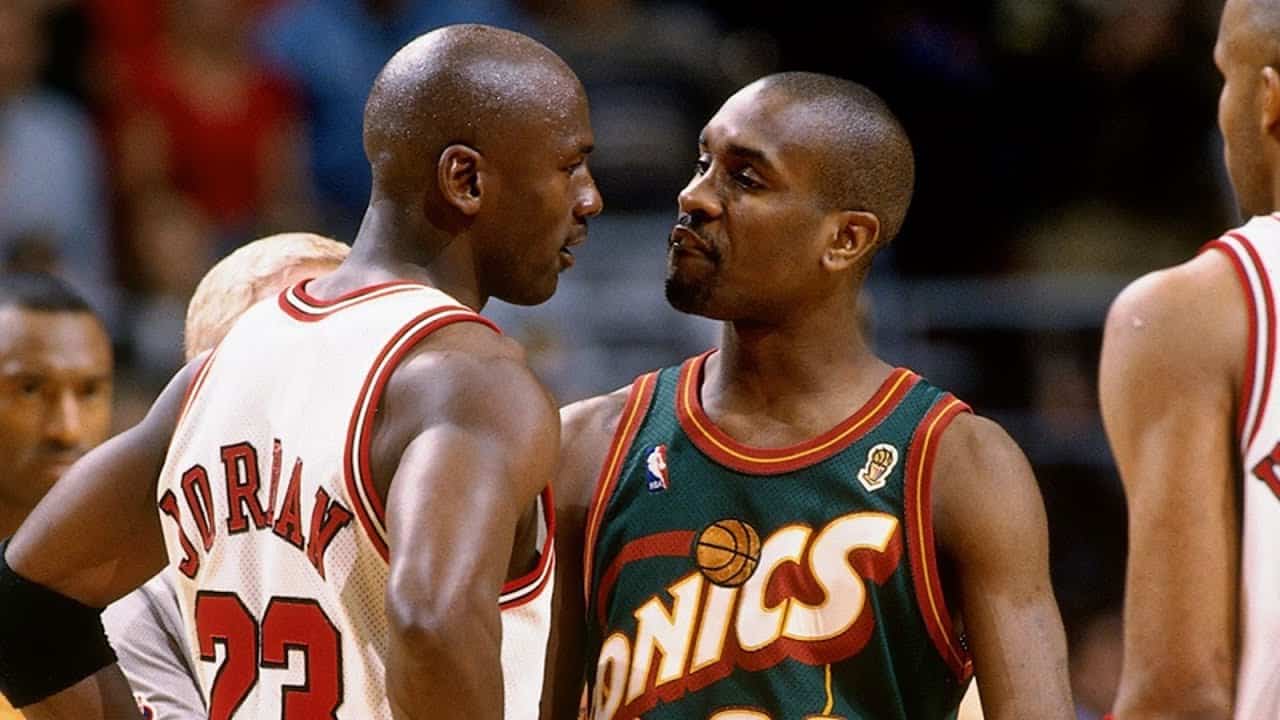 Michael Jordan e Gary Payton