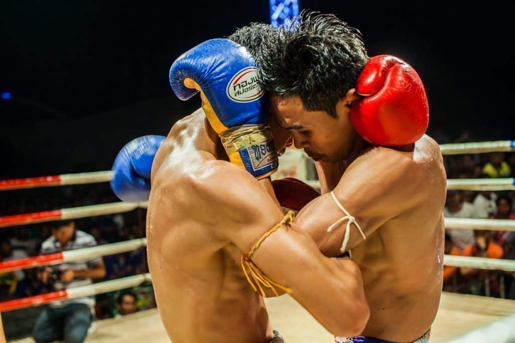 Clinch no Muay Thai