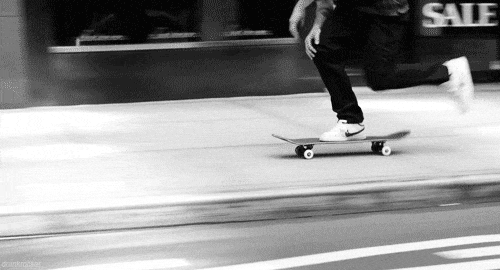 Como remar no skate