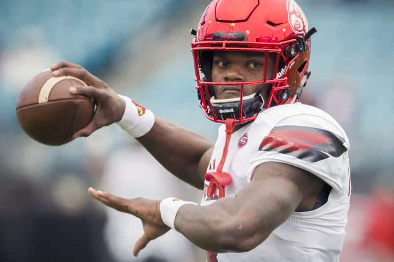 Lamar Jackson em Louisville no futebol americano universitário