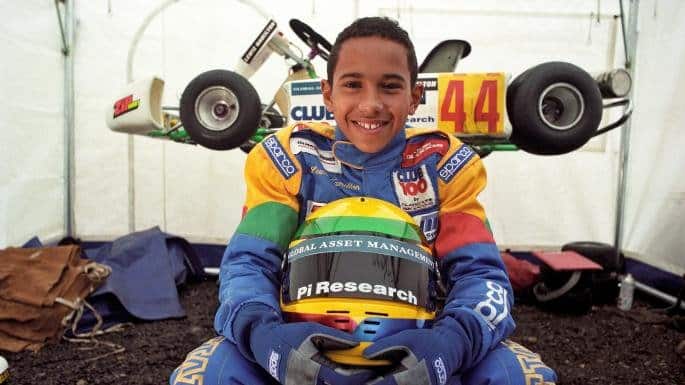 Lewis Hamilton no kart