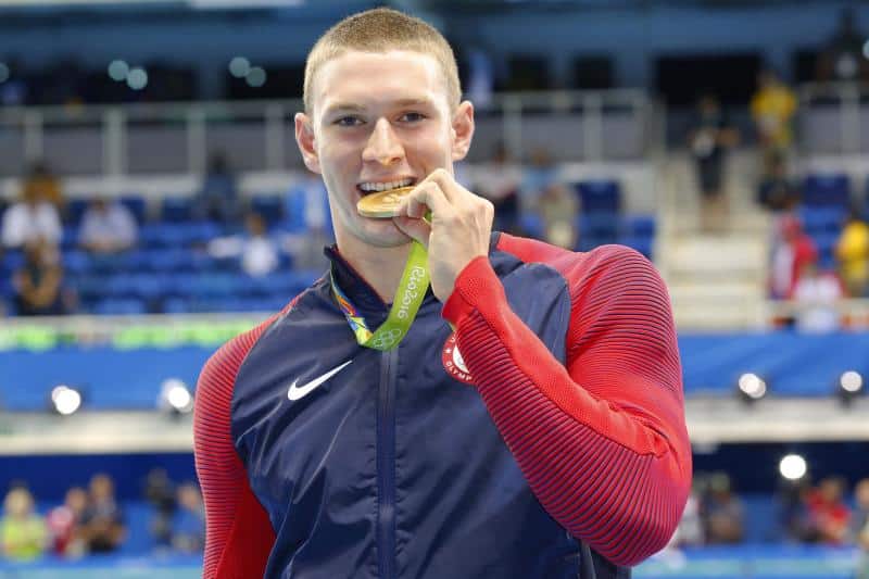 Nadador Ryan Murphy recordista mundial dos 100 metros costa