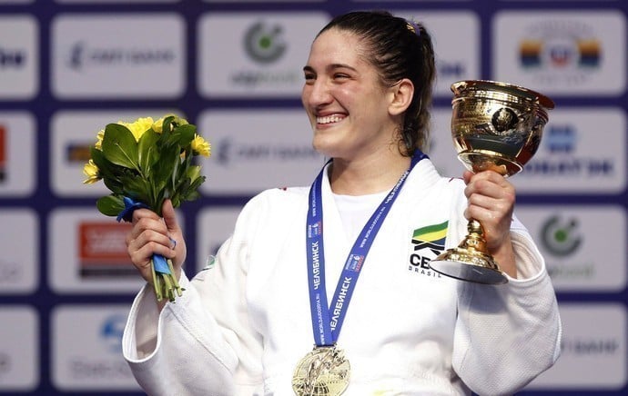 Medalhas e títulos de Mayra Aguiar