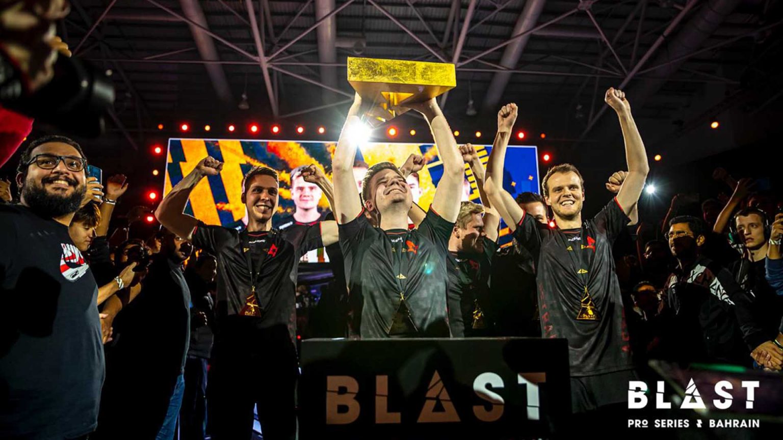 Melhores times de CSGO conheça o top 10 da atualidade