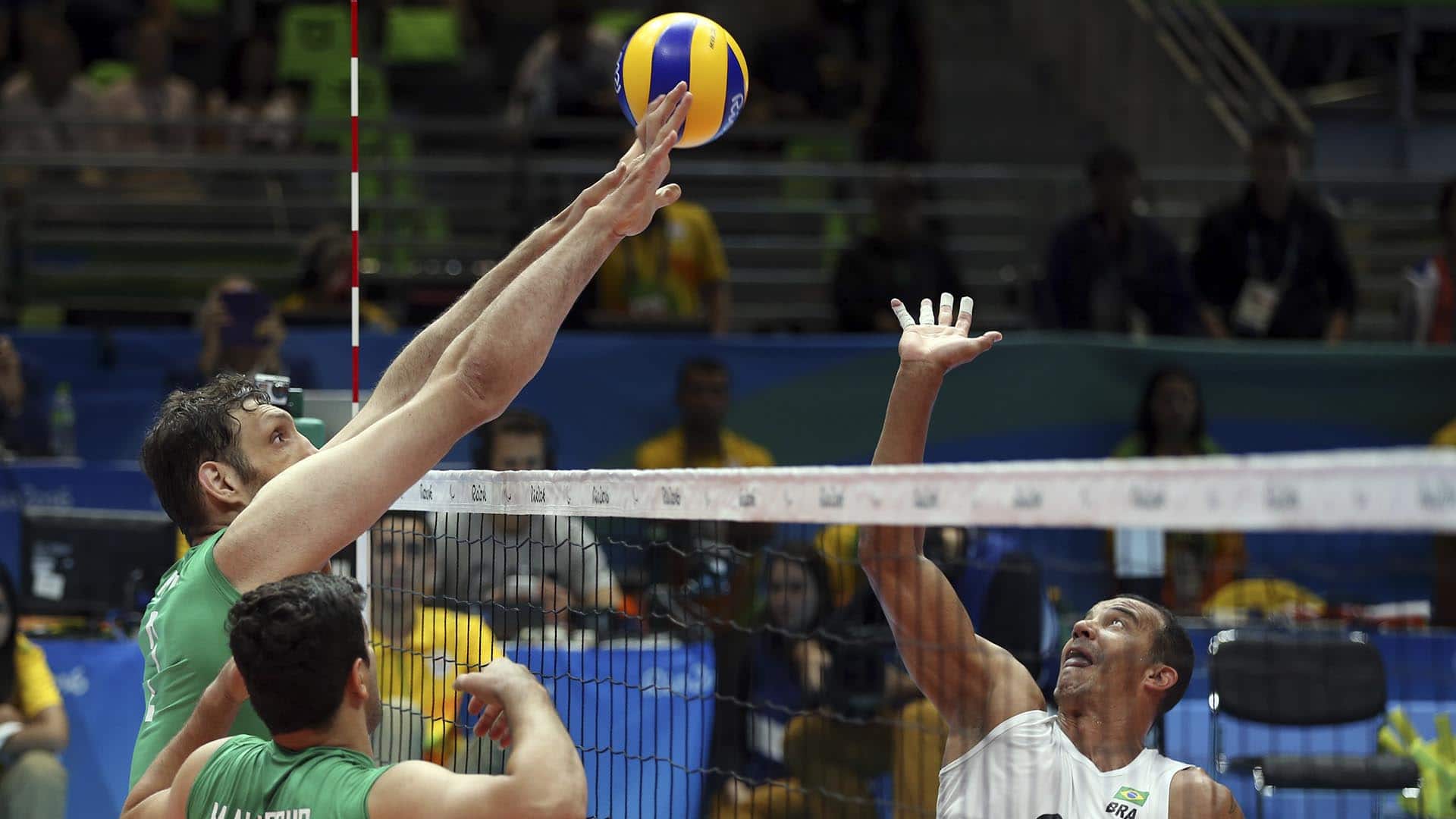 bloqueio volei sentado