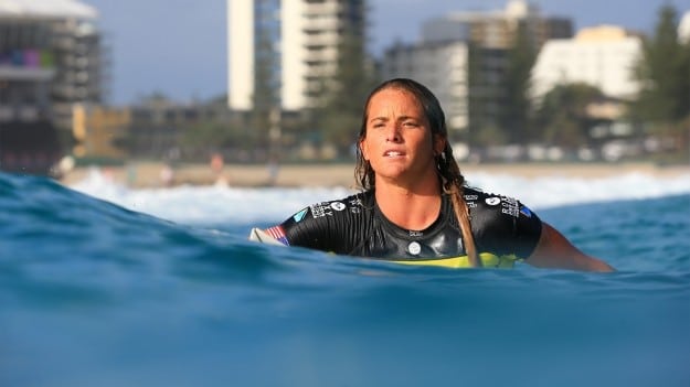 Courtney Conlogue as melhores surfistas do mundo