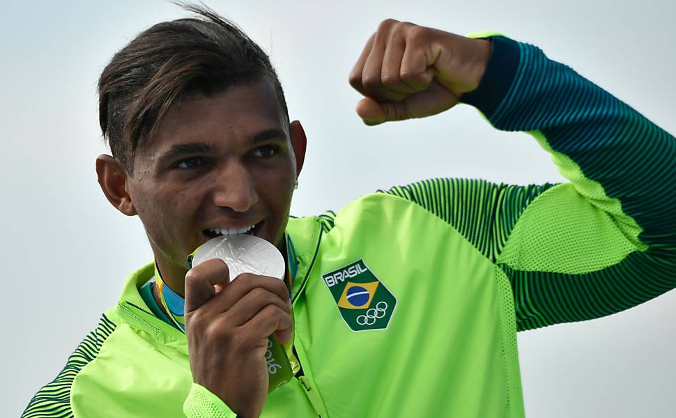 Isaquias Queiroz: biografia, medalhas olímpicas e recordes