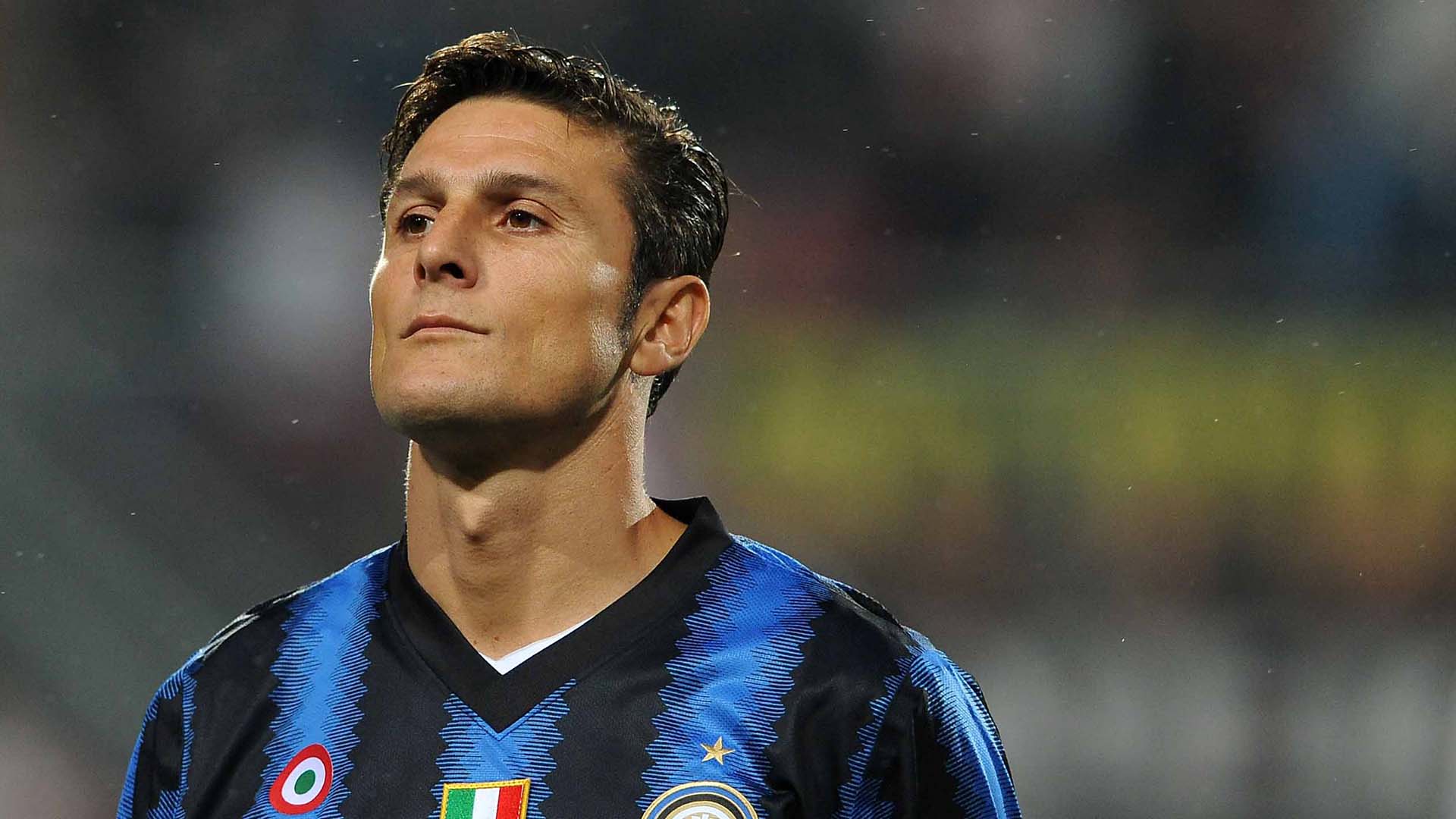 melhor lateral direito do mundo javier zanetti