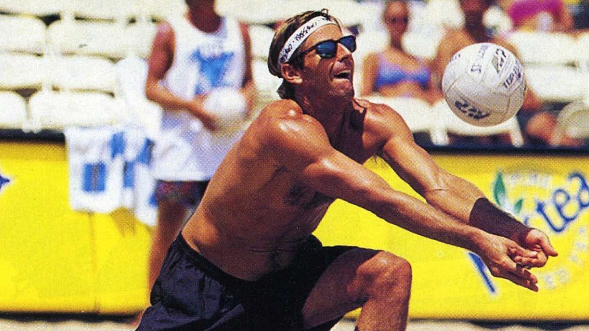Sinjin Smith volley