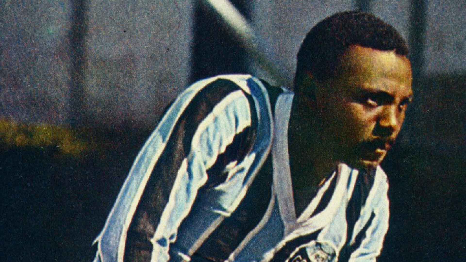 melhores laterais esquerdos do brasil everaldo