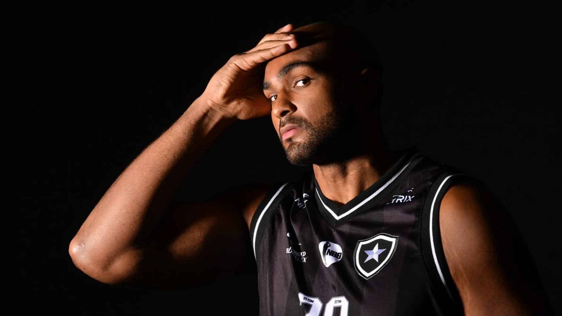 melhores pivos do nbb lucas mariano