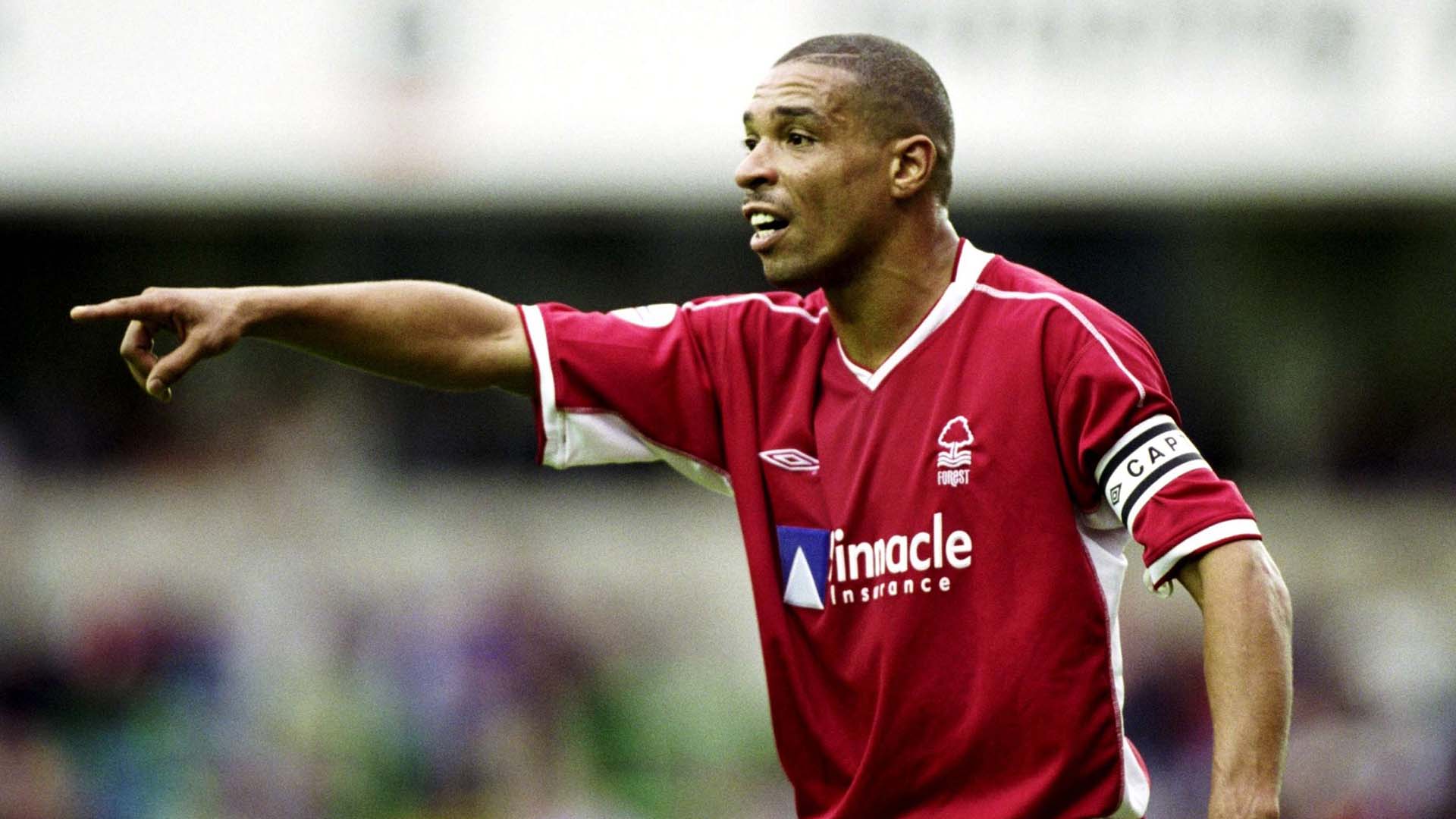 melhores zagueiros da inglaterra des walker