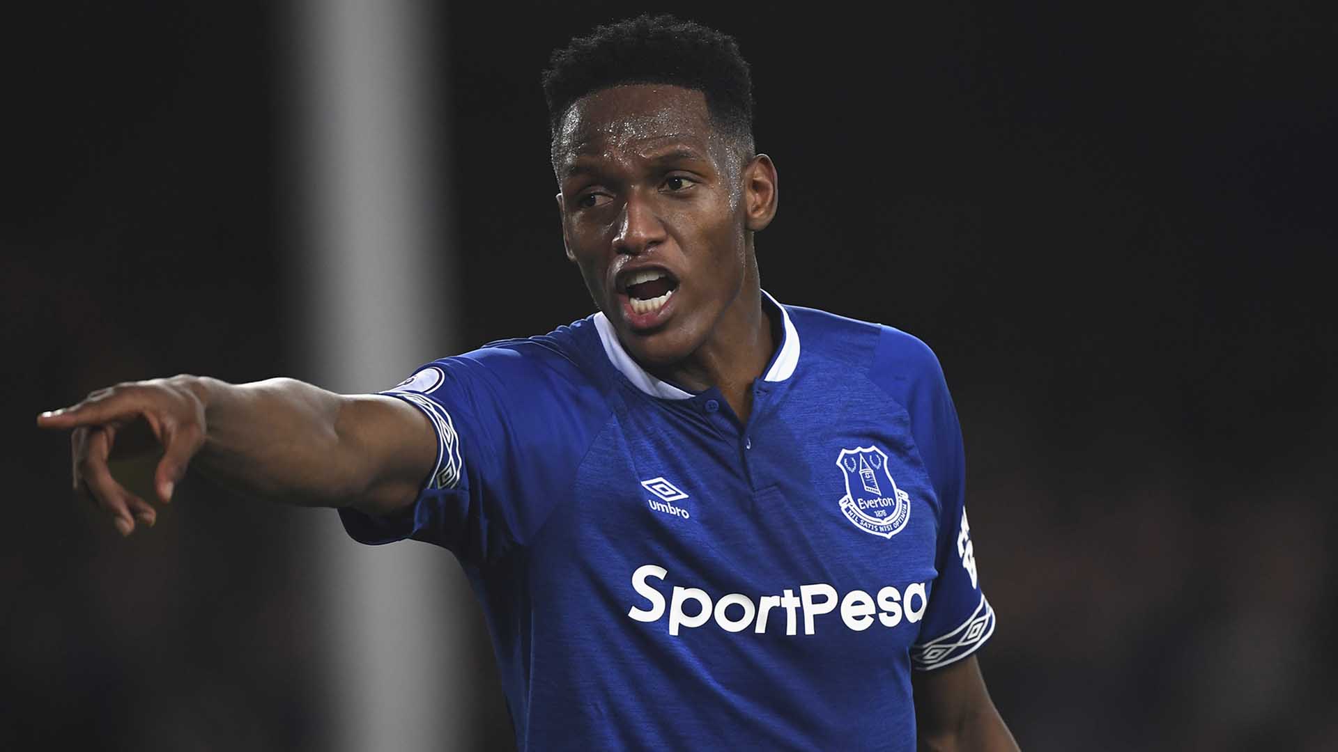 yerry mina everton