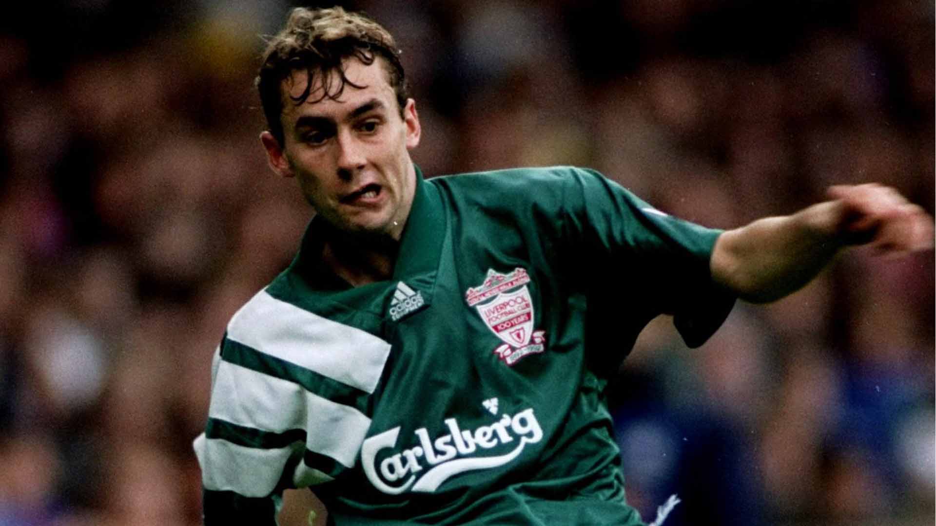 camisas do liverpool na história