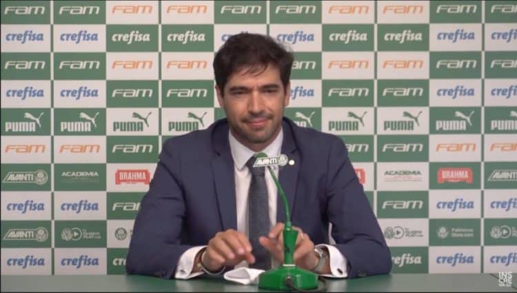 Abel Ferreira na apresentação no Palmeiras