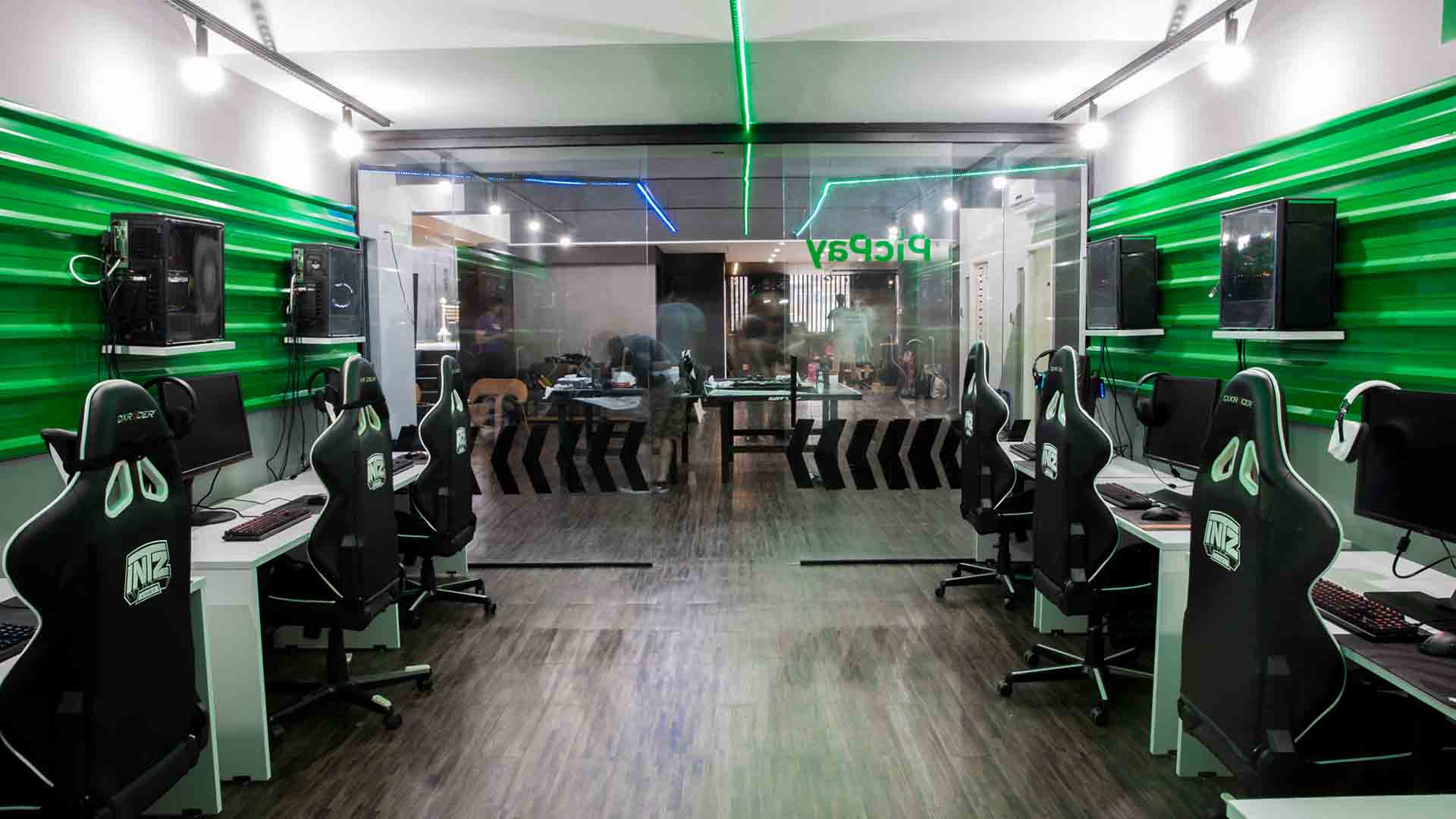 o que é gaming house intz
