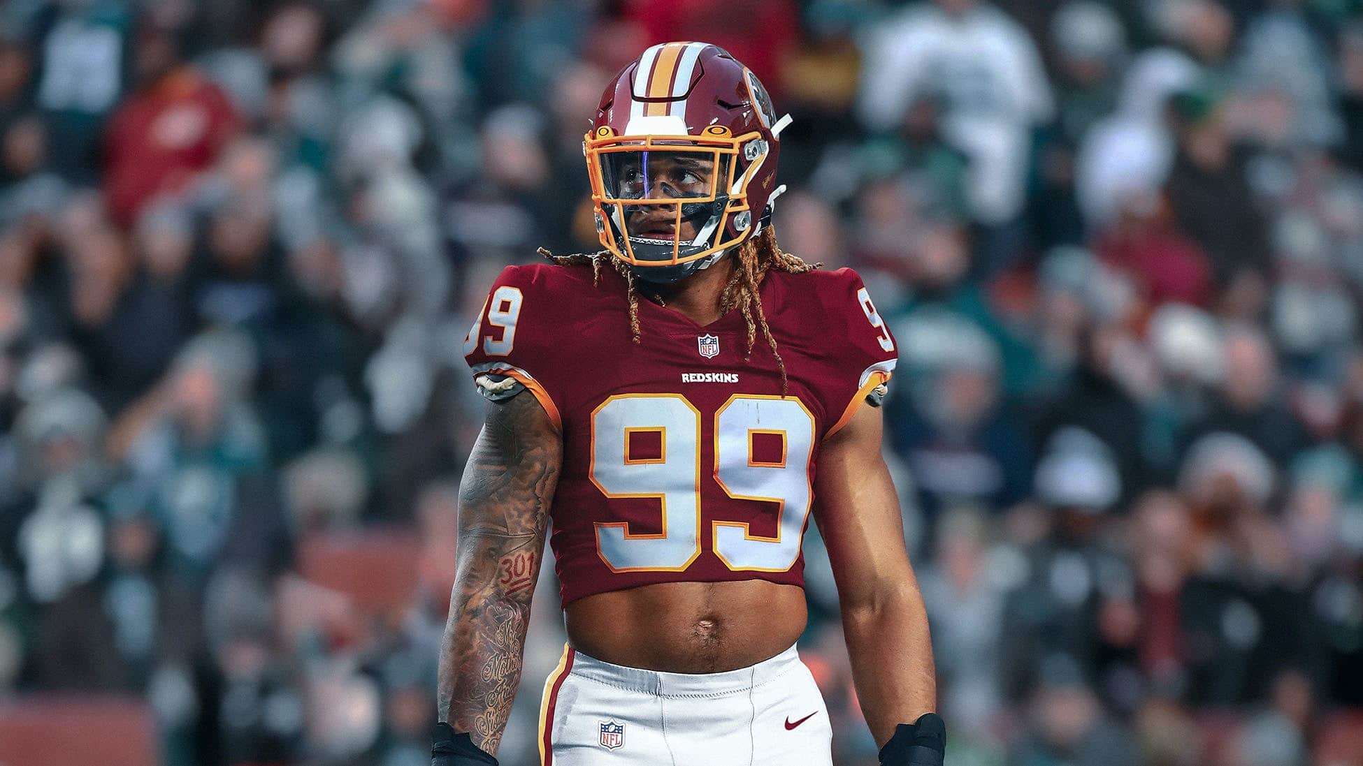 Foto de Chase Young durante jogo do Wahsington