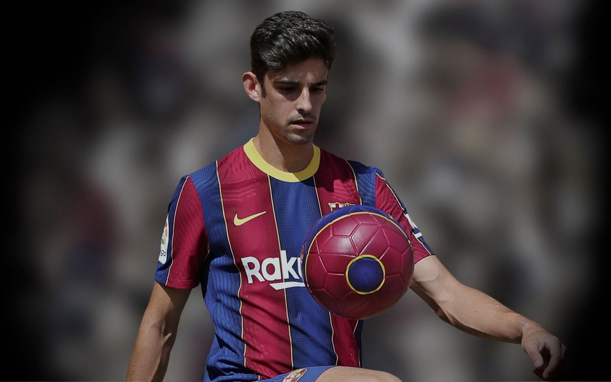 Trincão na apresentação no Barcelona