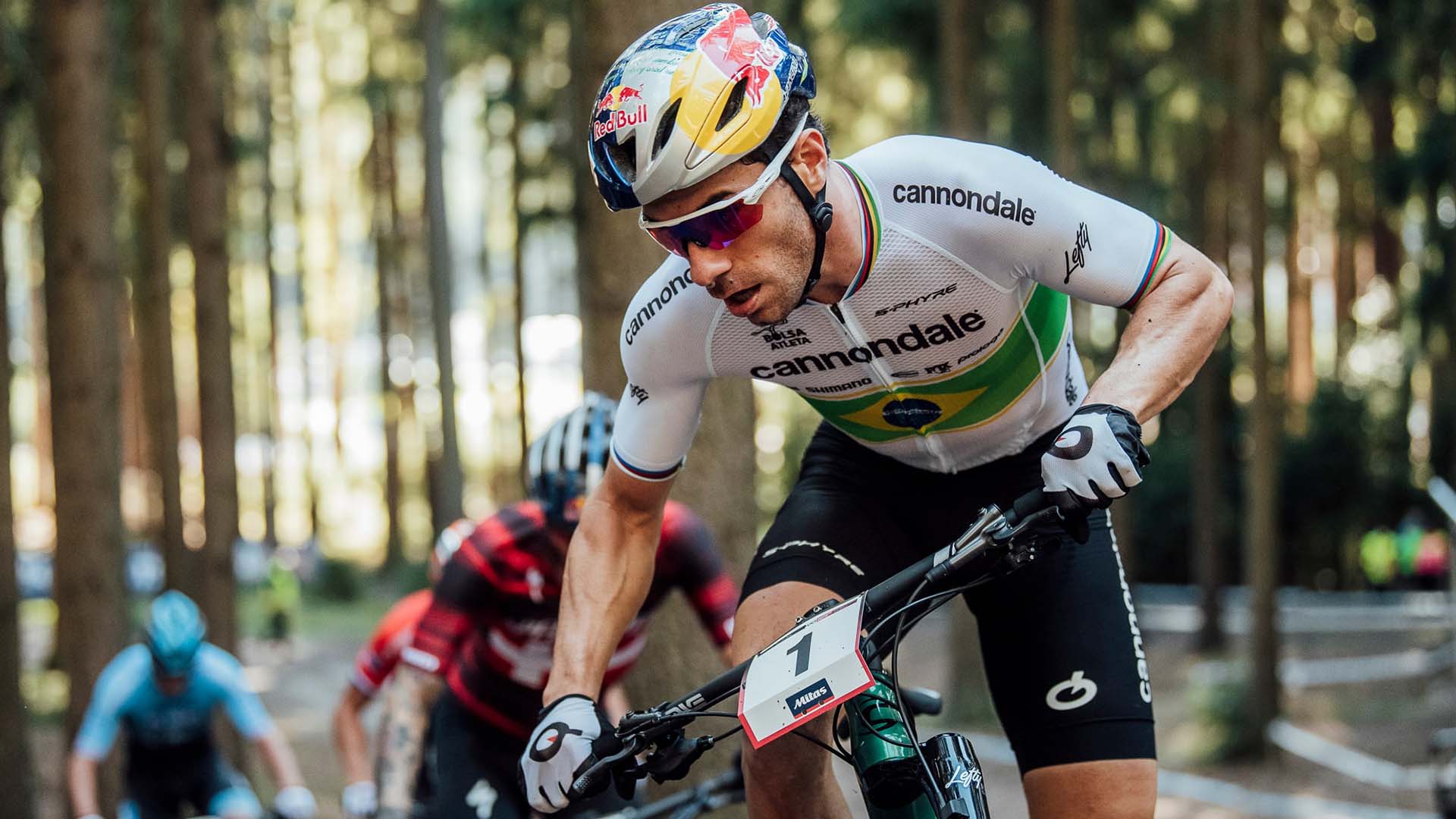 Henrique Avancini campeão mundial