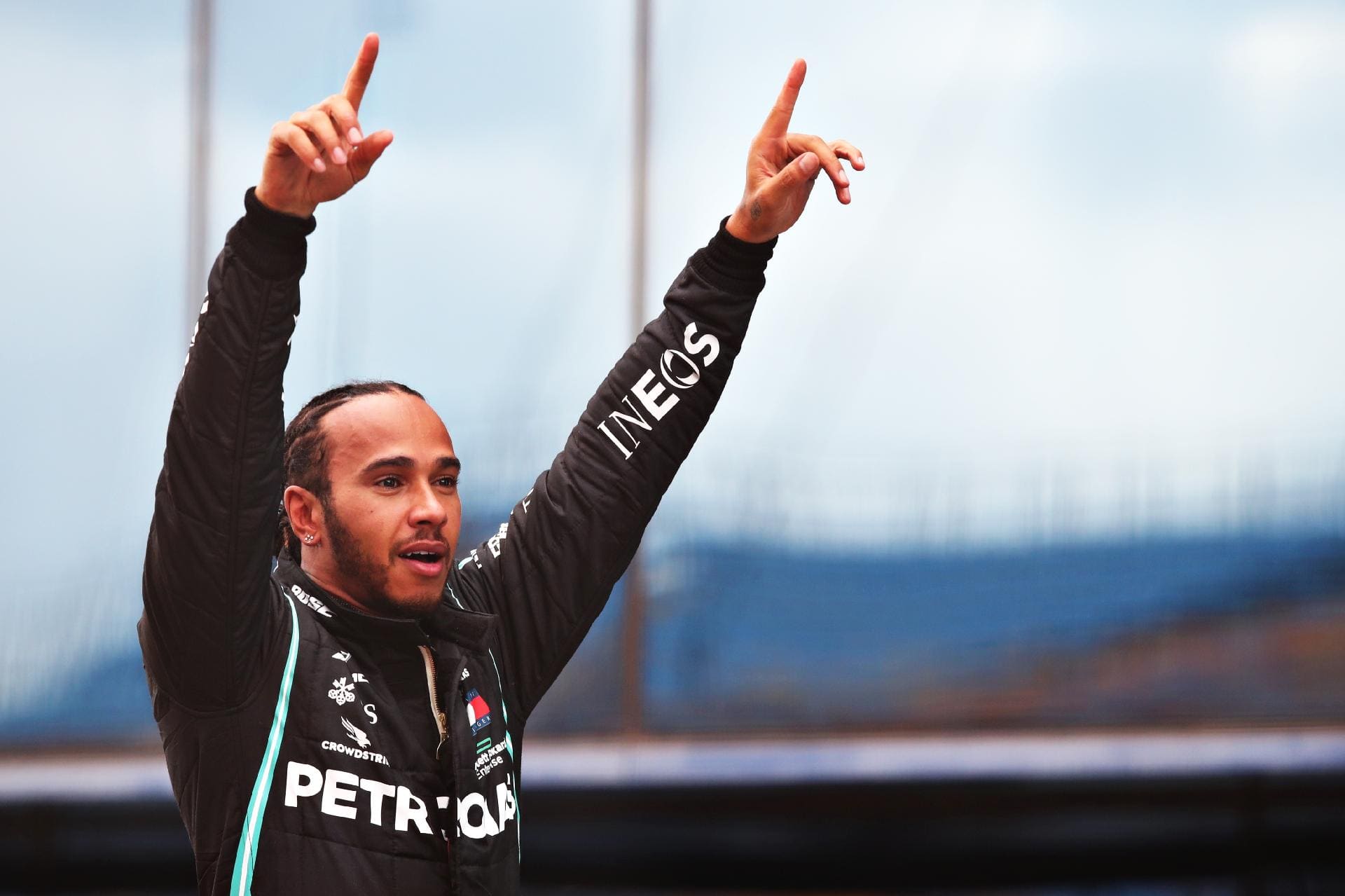 Lewis Hamilton heptacampeão da Fórmula 1