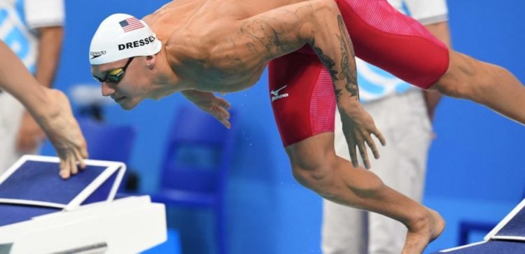 Caaeleb Dressel durante prova