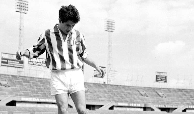 Omar Sívori, um dos maiores jogadores da Argentina
