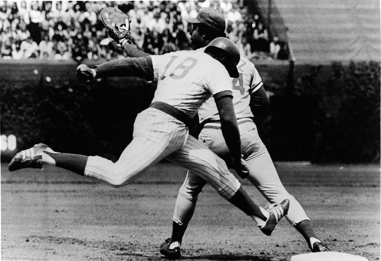 O Cincinnati Reds de 76 fica em quarto na briga pelo melhor time de beisebol da historia