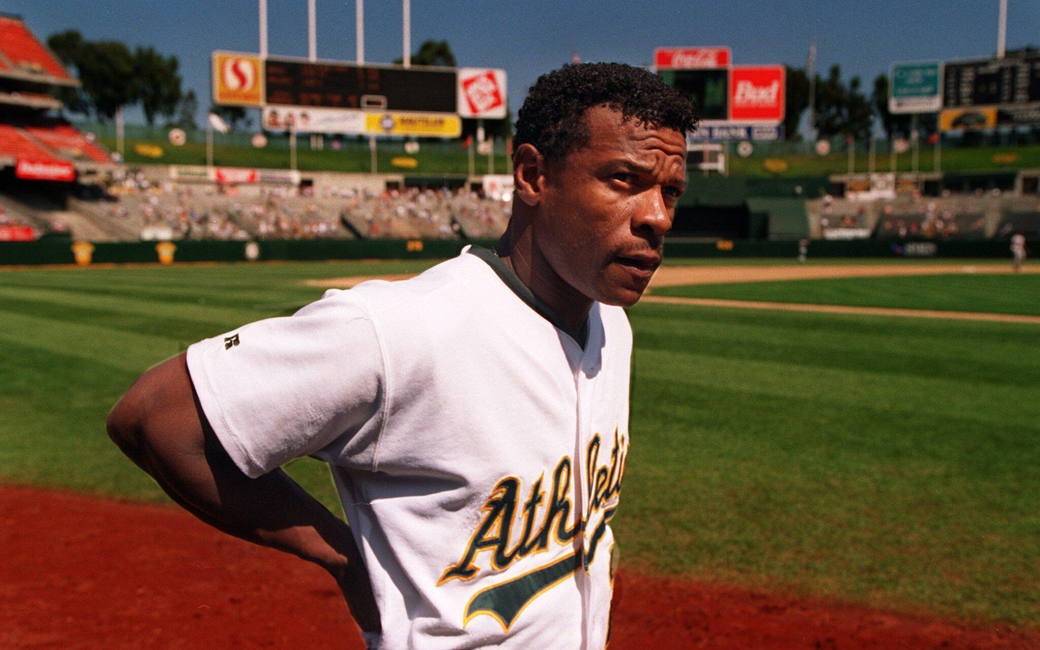 Rickey Henderson, um dos maiores jogadores do Oakland Athletics