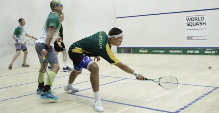 As regras do squash em duplas não são muito diferentes das partidas de simples