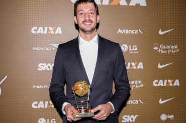 Elinho Corazza é convocado para a Seleção Brasileira de Basquete após quase 10 anos: “Muito Feliz”